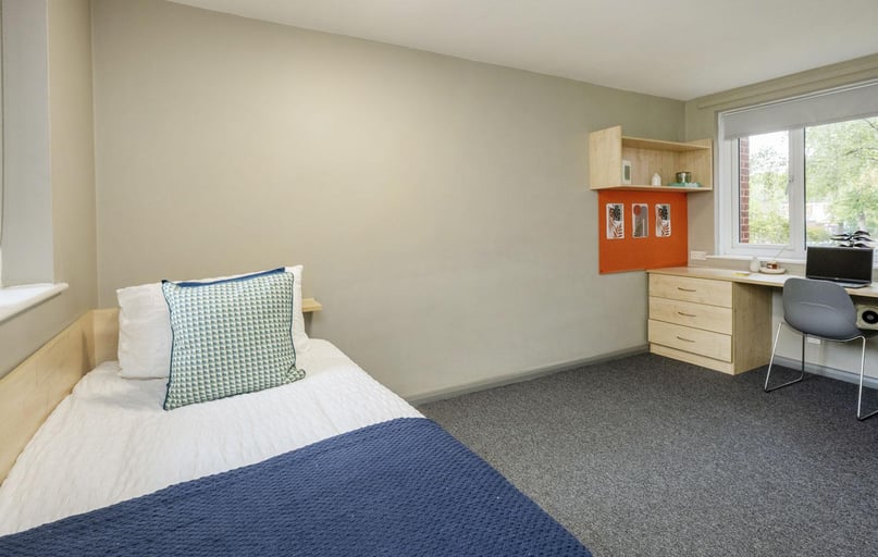 Premium Ensuite, Calthorpe Court, Pershore Road, Edgbaston, Birmingham - Image 1