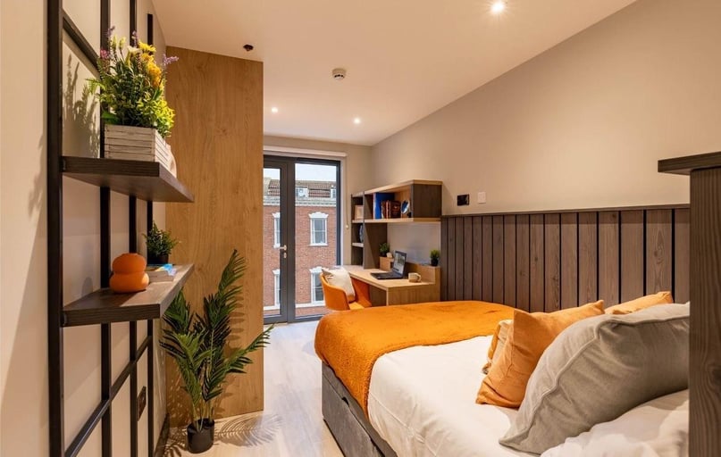 Modern Standard Ensuite, The Port On The Square, Surrey Street, City Centre, Bristol - Image 1