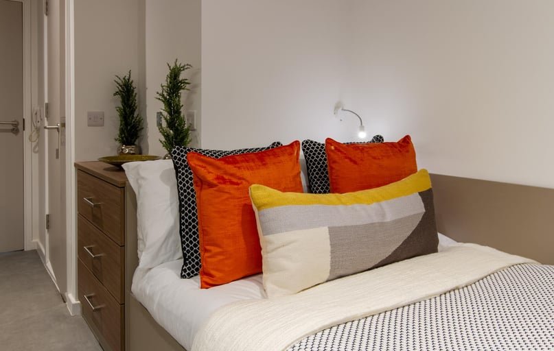 Standard Studio, Dean Street Works, 13-19 Dean Street, Near University, Bristol - Image 1