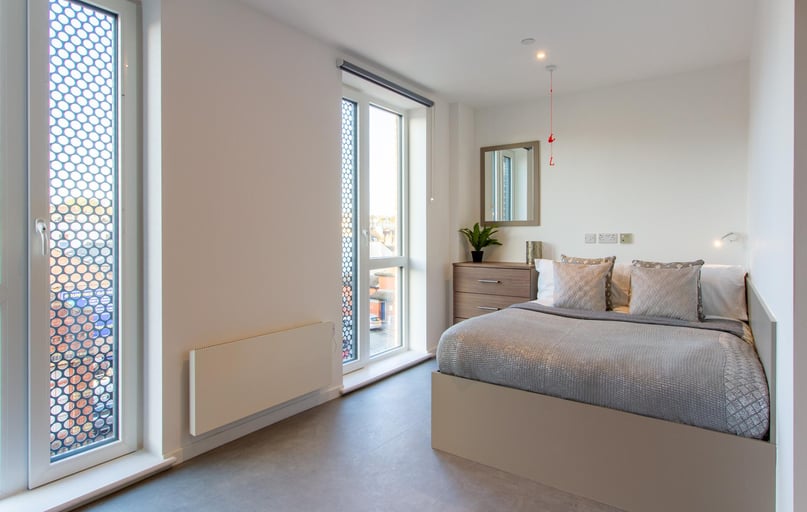 Premium Studio Plus, Dean Street Works, 13-19 Dean Street, Near University, Bristol - Image 1