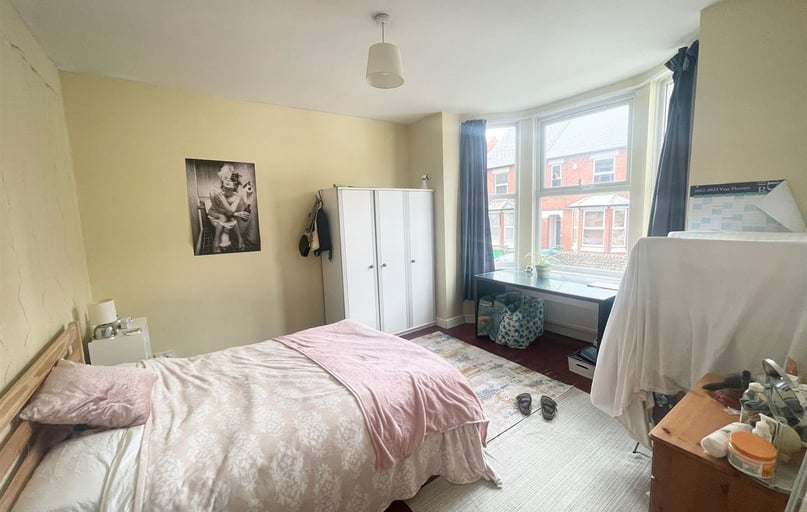 Teversal Avenue, Radford, Nottingham - Image 1