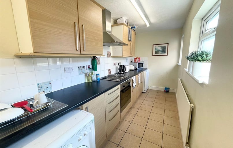 Beeston Road, Dunkirk, Nottingham - Image 1