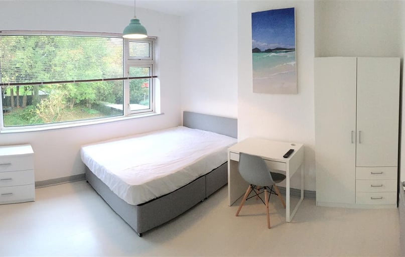 Lower Road, Lenton Abbey, Nottingham - Image 1