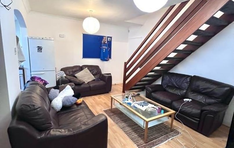 Gregory Street, Lenton, Nottingham - Image 1