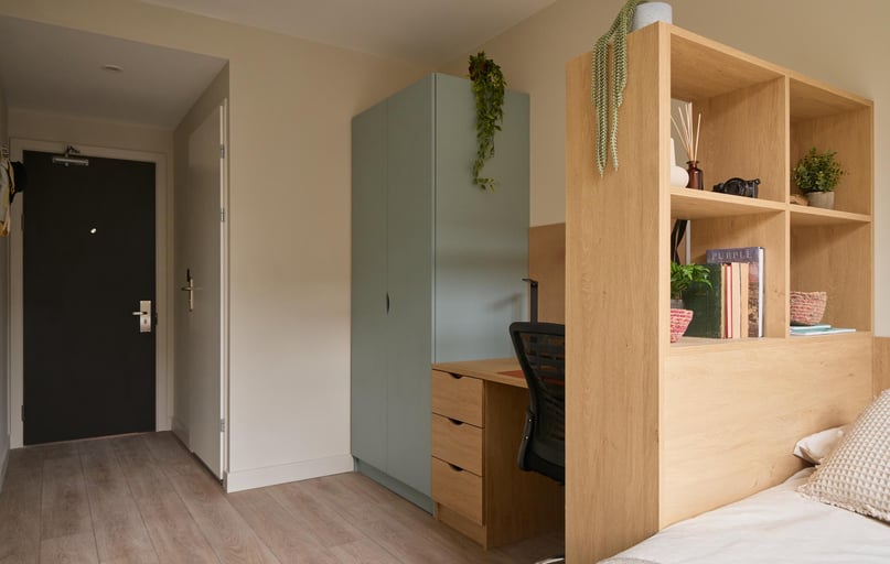 Classic Ensuite, ARK Canning Town, Hallsville Road, Canning Town, London - Image 1