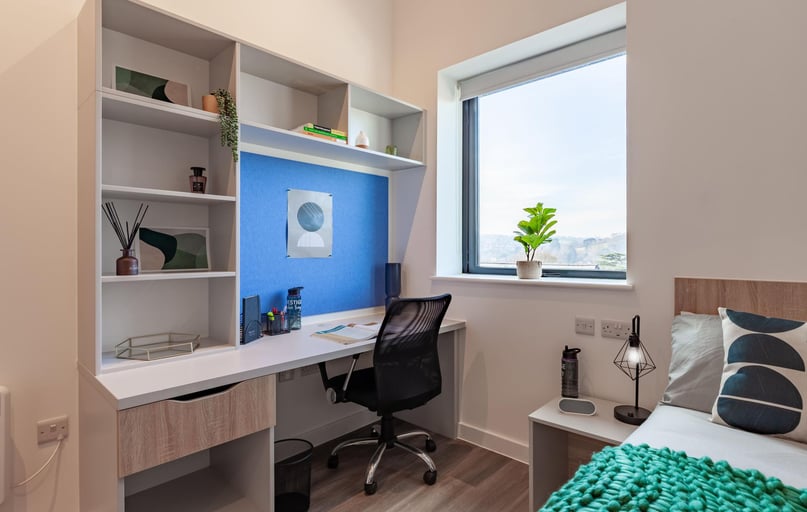 Premium Townhouse Ensuite, Hill View Place, Glenthorne Road, St Thomas, Exeter - Image 1