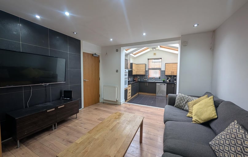 Norwood Road, Hyde Park, Leeds - Image 1