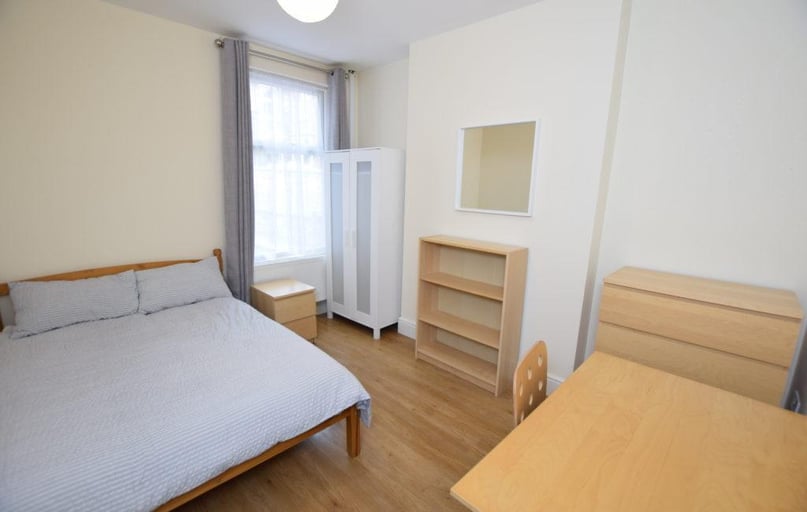 Teversal Avenue, Radford, Nottingham - Image 1