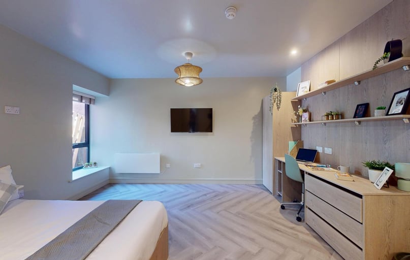 Ashby Road, City Centre, Loughborough - Image 1