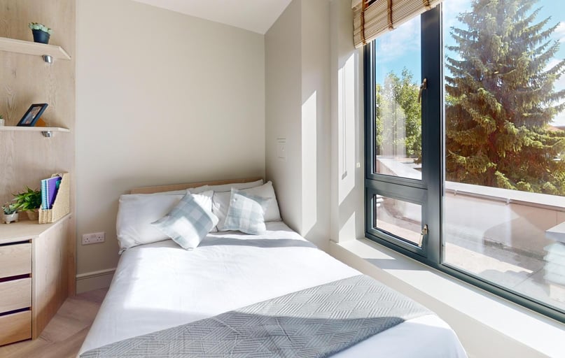 Ashby Road, City Centre, Loughborough - Image 1