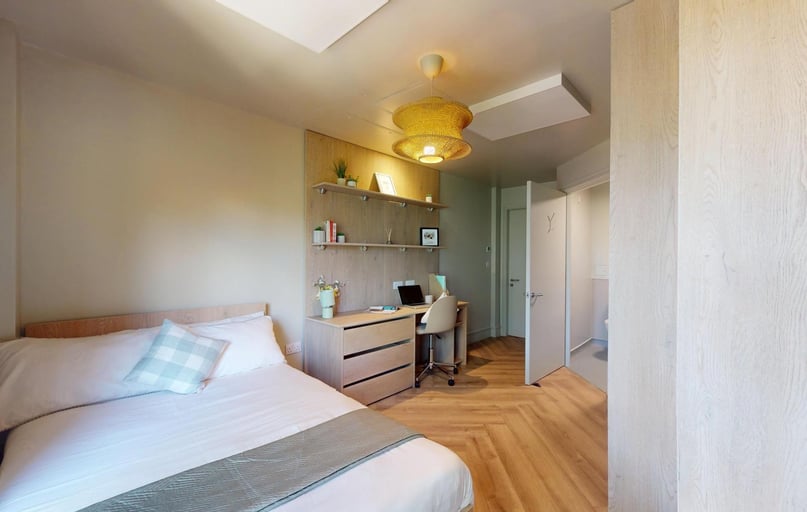 Ashby Road, City Centre, Loughborough - Image 1