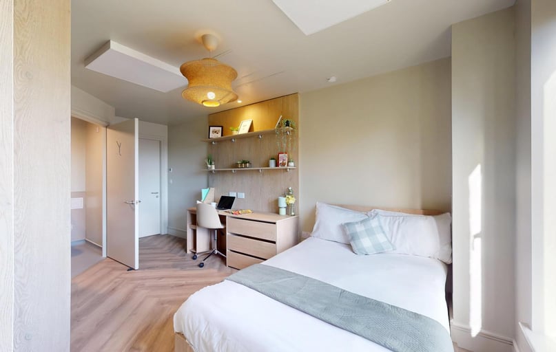 Ashby Road, City Centre, Loughborough - Image 1