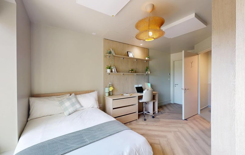 Ashby Road, City Centre, Loughborough - Image 1