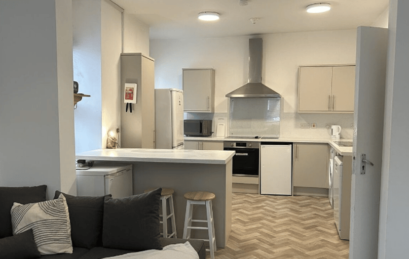 Alfreton Road, Radford, Nottingham - Image 1