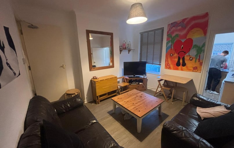 Paget Street, City Centre, Loughborough - Image 1