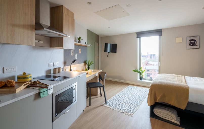 Premium Studio, Penthouse, Fusion Liverpool, 5 Upper Duke Street, City Centre, Liverpool - Image 1