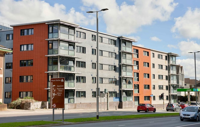 CS St Thomas_Exterior