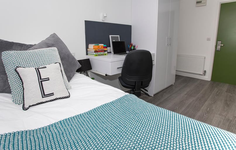 Classic Studio, The Cube Ealing, 11 Popes Lane, Ealing, London - Image 1