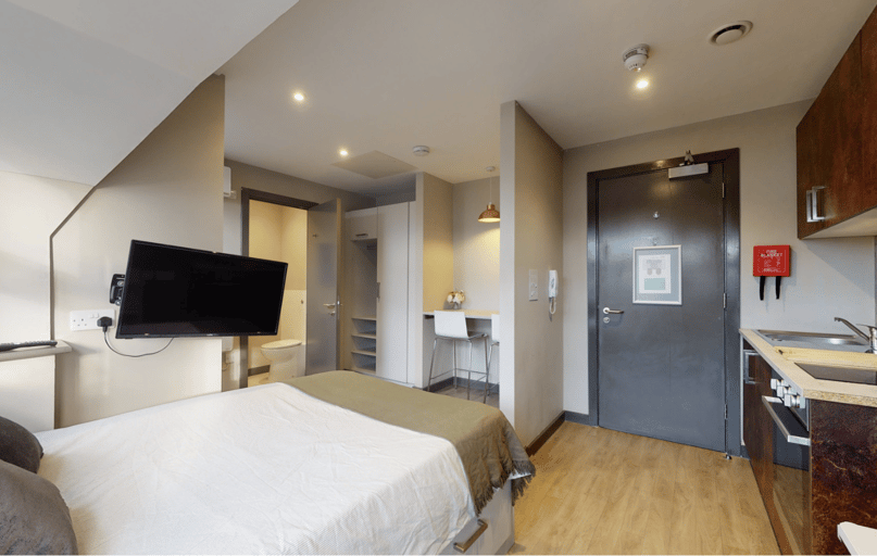 Monument House, City Centre, Newcastle - Image 1