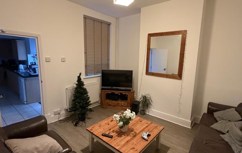 Leopold Street, City Centre, Loughborough - Image 1