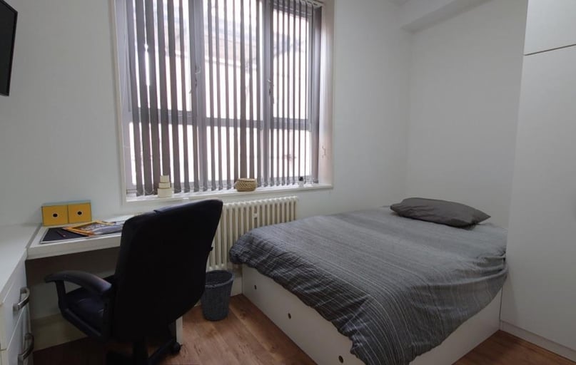 Albion Street, Highfields, Leicester - Image 1