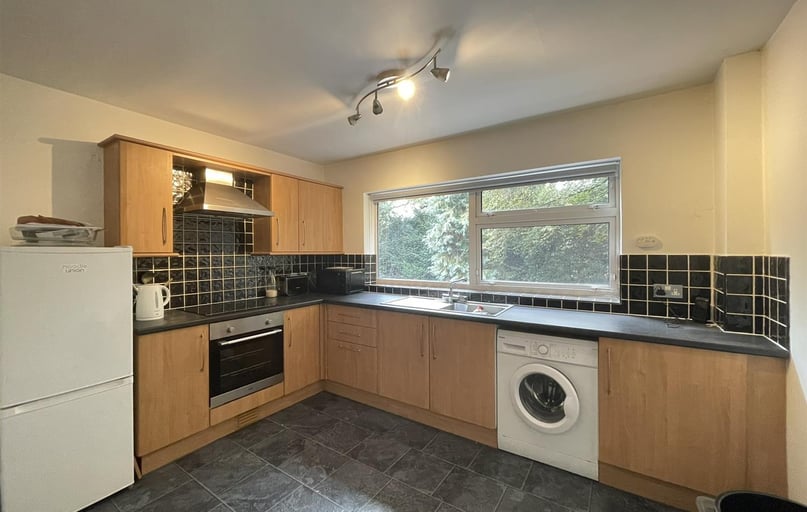 Nottingham, Lenton - Image 1