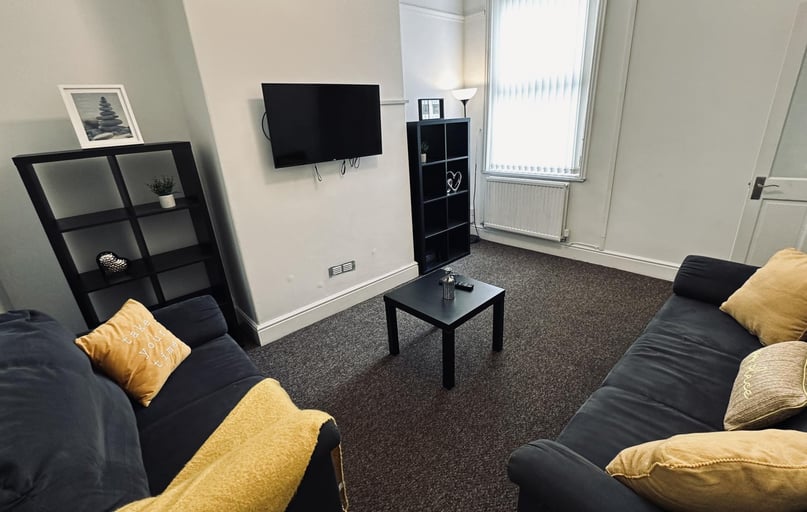 Salisbury Street, Newton, Chester - Image 1