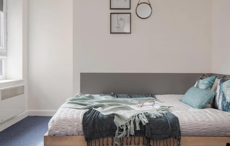 Deluxe Ensuite, Globe Works, 20 Cliveland Street, City Centre, Birmingham - Image 1