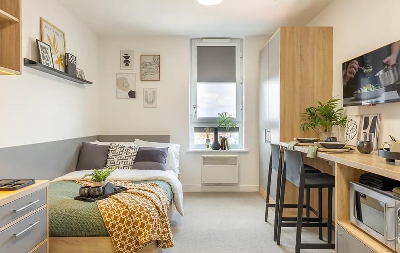 Premium Plus Studio, Globe Works, 20 Cliveland Street, City Centre, Birmingham - Image 1