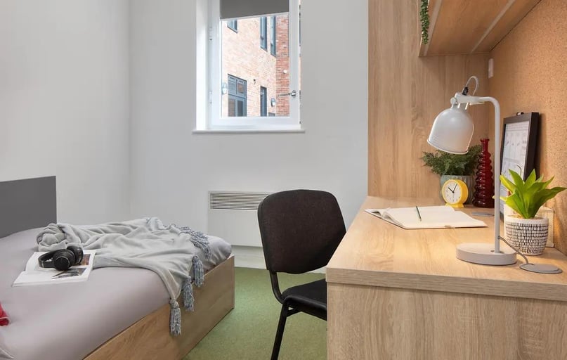 Standard Ensuite, Globe Works, 20 Cliveland Street, City Centre, Birmingham - Image 1