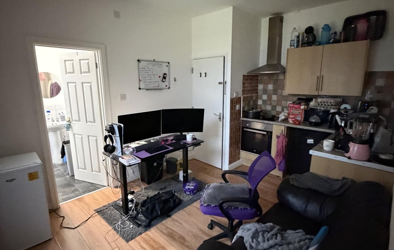 Churchgate, City Centre, Loughborough - Image 1