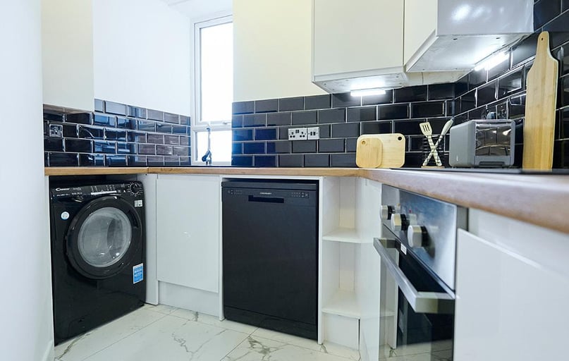 122 Queens Street, Kelham Island, Sheffield - Image 1