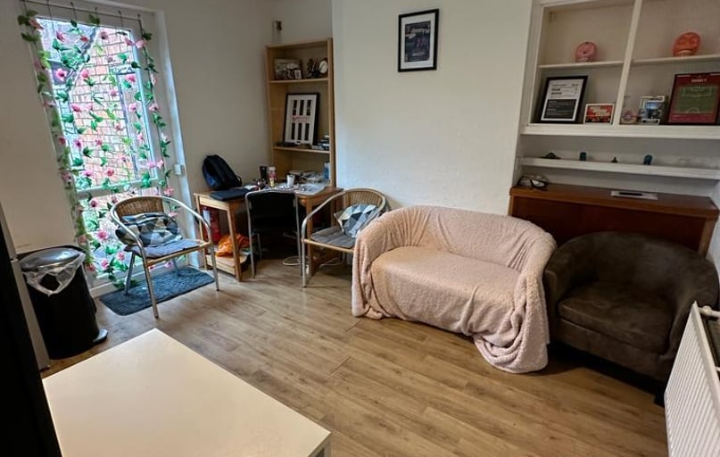 Ashleigh Drive, City Centre, Loughborough - Image 1