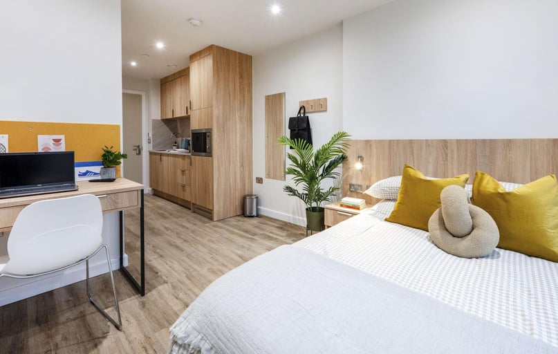 Superior Studio Floor 5-7, The Sail Works, 3 Bulk Road, City Centre, Lancaster - Image 1