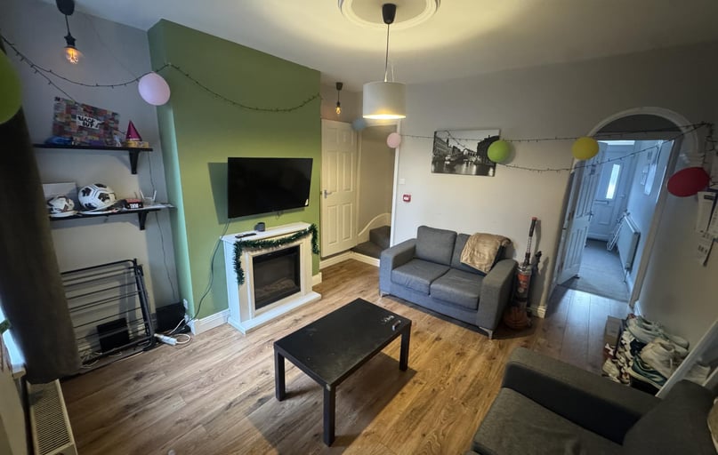 Burleigh Road, City Centre, Loughborough - Image 1