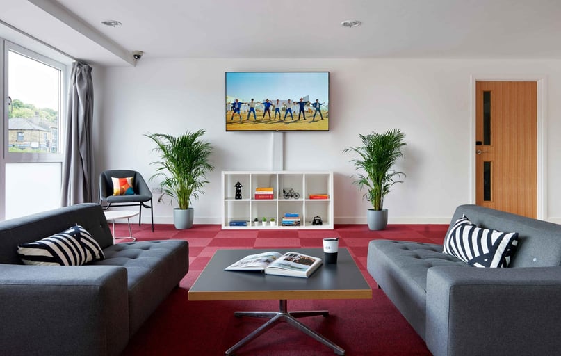 CS Saw Mill_Common Area