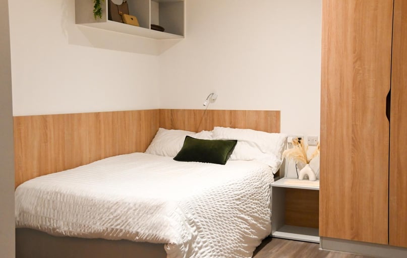 Garden View Studio, Hill View Place, Glenthorne Road, St Thomas, Exeter - Image 1