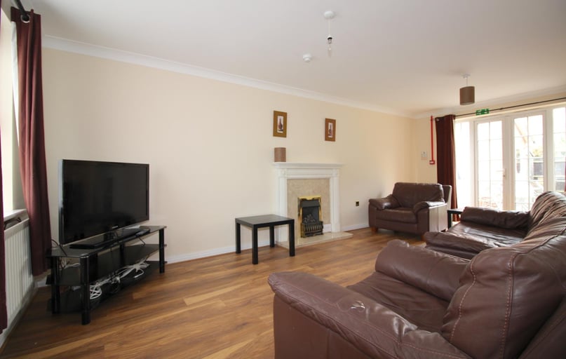 Goldfinch Close, City Centre, Loughborough - Image 1