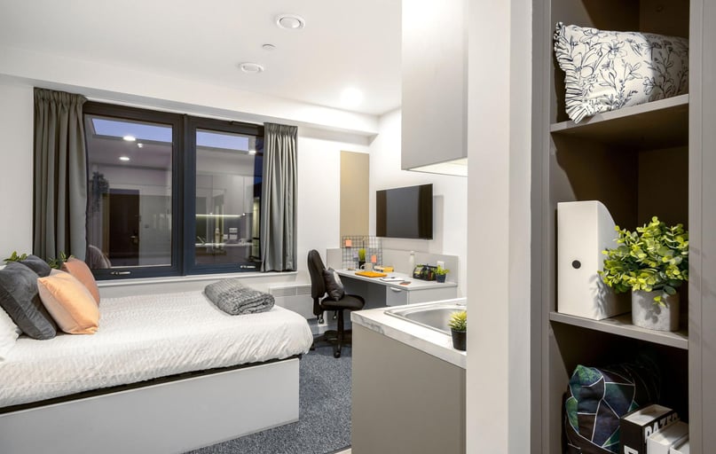 True Studio, true Leicester, 3 Humberstone Road, Lee Circle, Leicester - Image 1