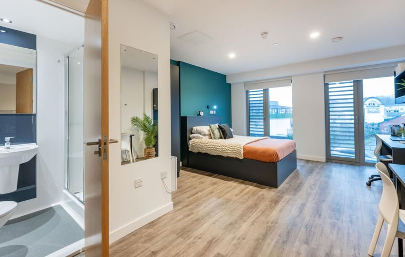 Deluxe Studio, The Terry Frost Building, Whitelock Street, Leeds Beckett University, Leeds - Image 1