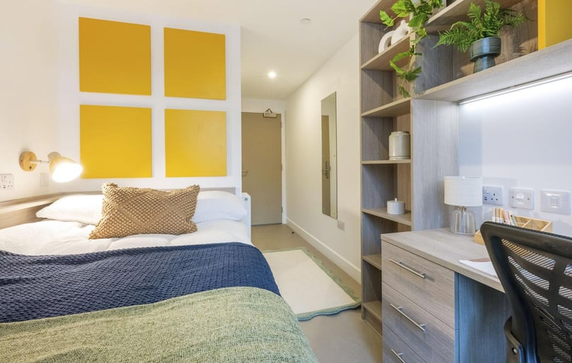 Classic Ensuite, Timber Yard, Silverthorne Lane, Near University, Bristol - Image 1