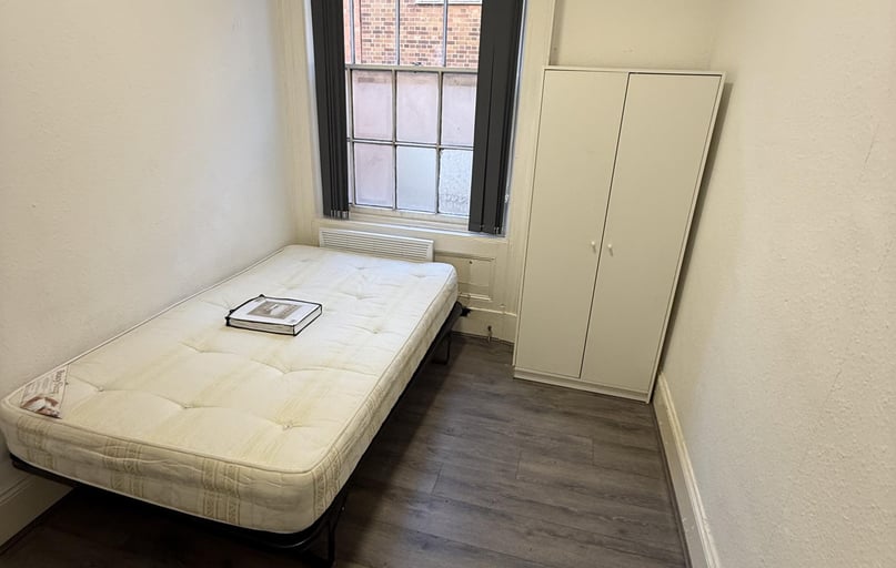 WyCliffe Street, Highfields, Leicester - Image 1