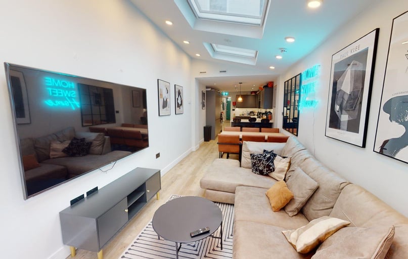 Dawlish Road, Selly Park, Birmingham - Image 1