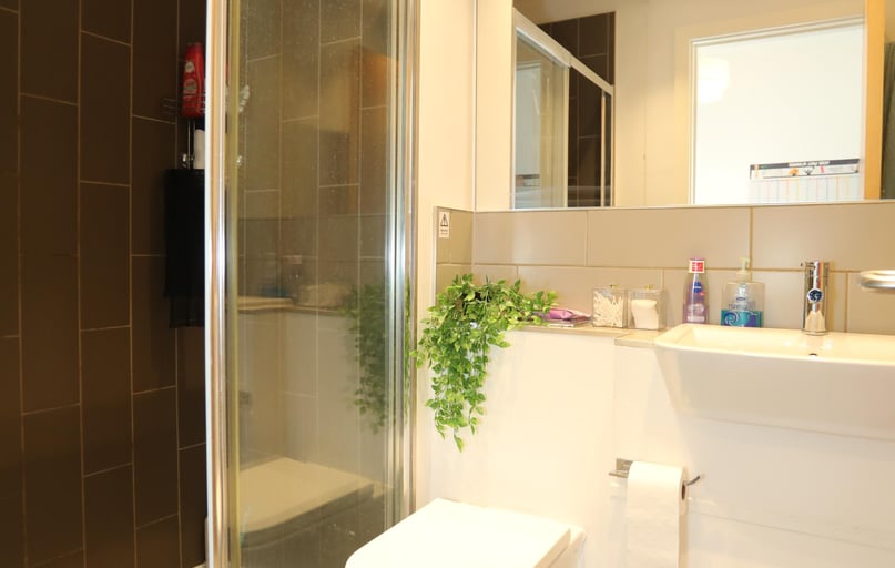 London Road, Highfields, Leicester - Image 1