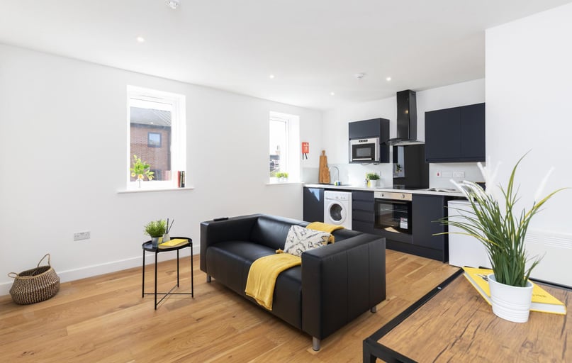 Royal Park Road, Burley, Leeds - Image 1