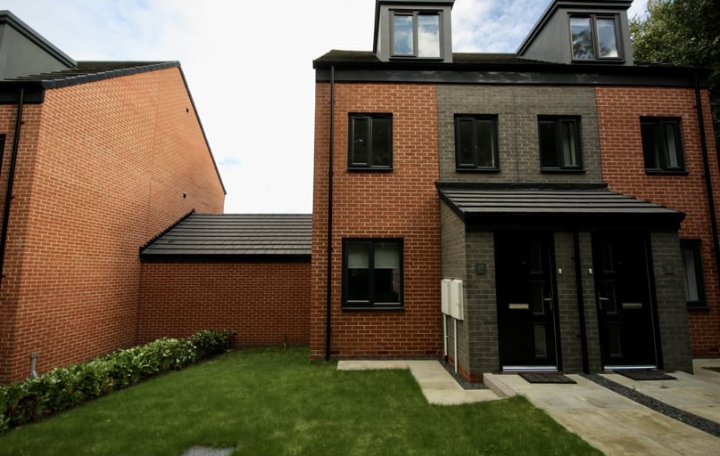 Little Court, Claypath, Durham - Image 1