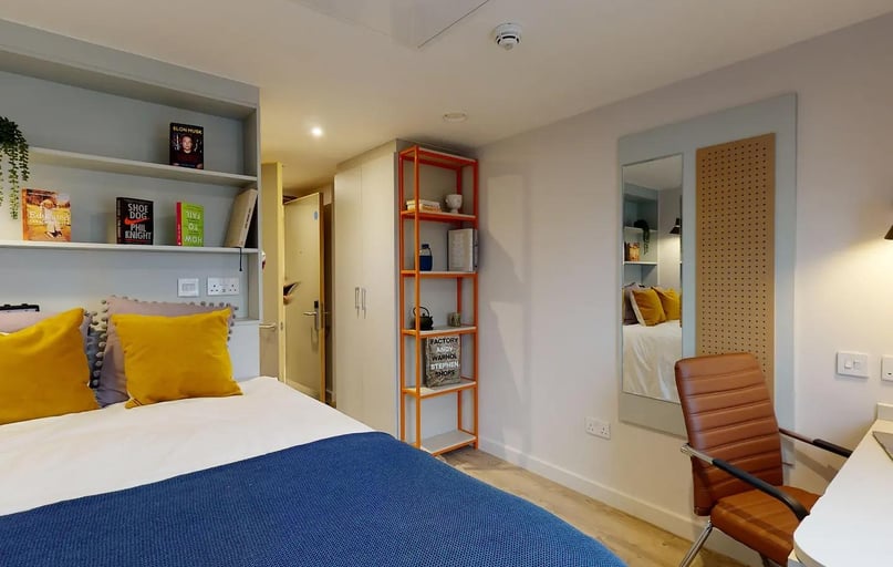 7 Bed Ensuite, COSMOS, 2 Moore Street, City Centre, Sheffield - Image 1