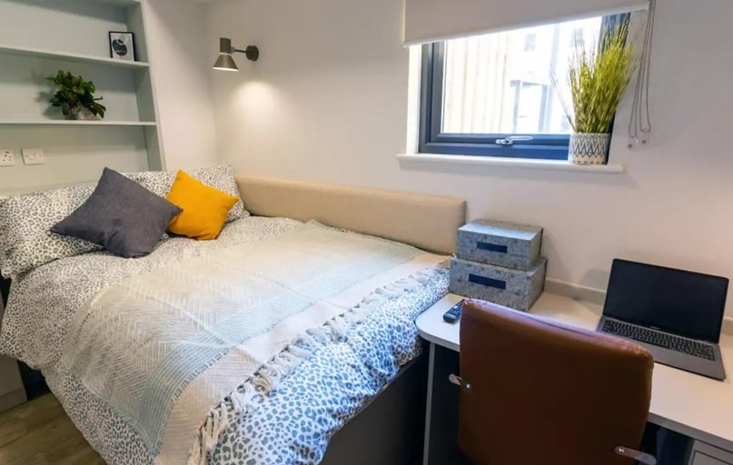 Deluxe Studio, SEREN, 66 Alexandra Road, City Centre, Swansea - Image 1