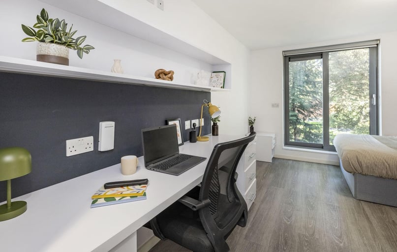 Premium Studio, The Cube Ealing, 11 Popes Lane, Ealing, London - Image 1