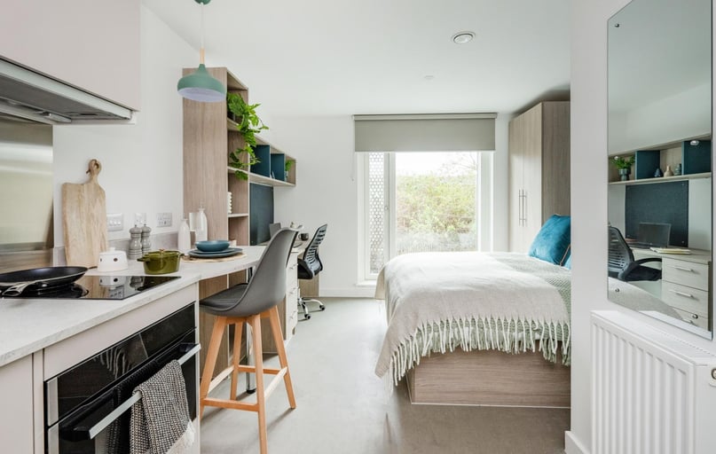 Platinum Studio, Timber Yard, Silverthorne Lane, Near University, Bristol - Image 1